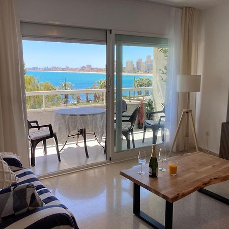B L U E: Muchavista Sea View Apartment エル・カンページョ エクステリア 写真